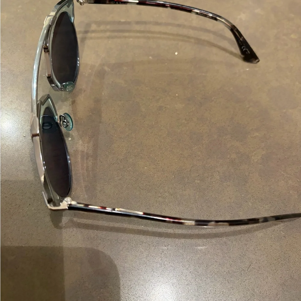 Authentic Dior So Real Silver Sunglassses - Picture 4 of 9